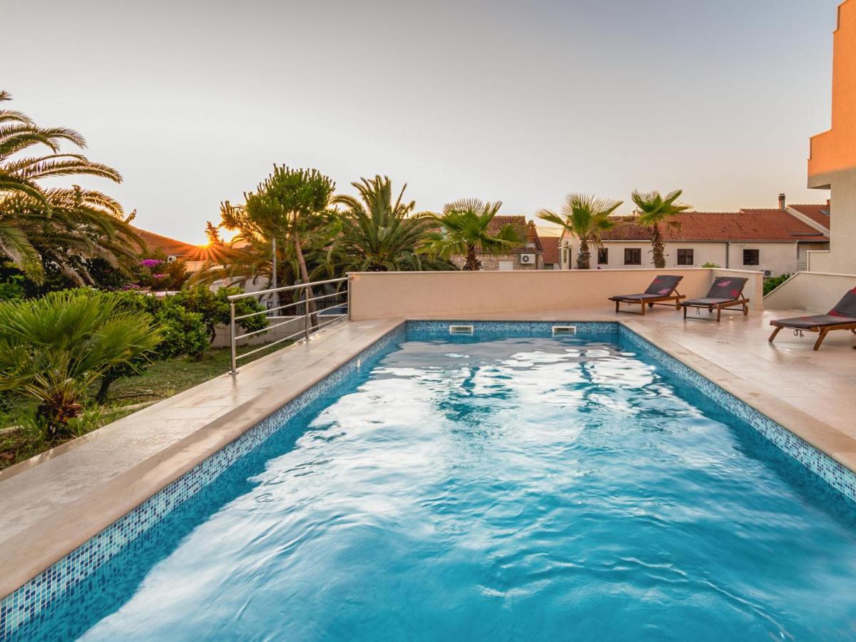 Apartment Villa 2 Pools-2 By Interhome Sutivan Zewnętrze zdjęcie