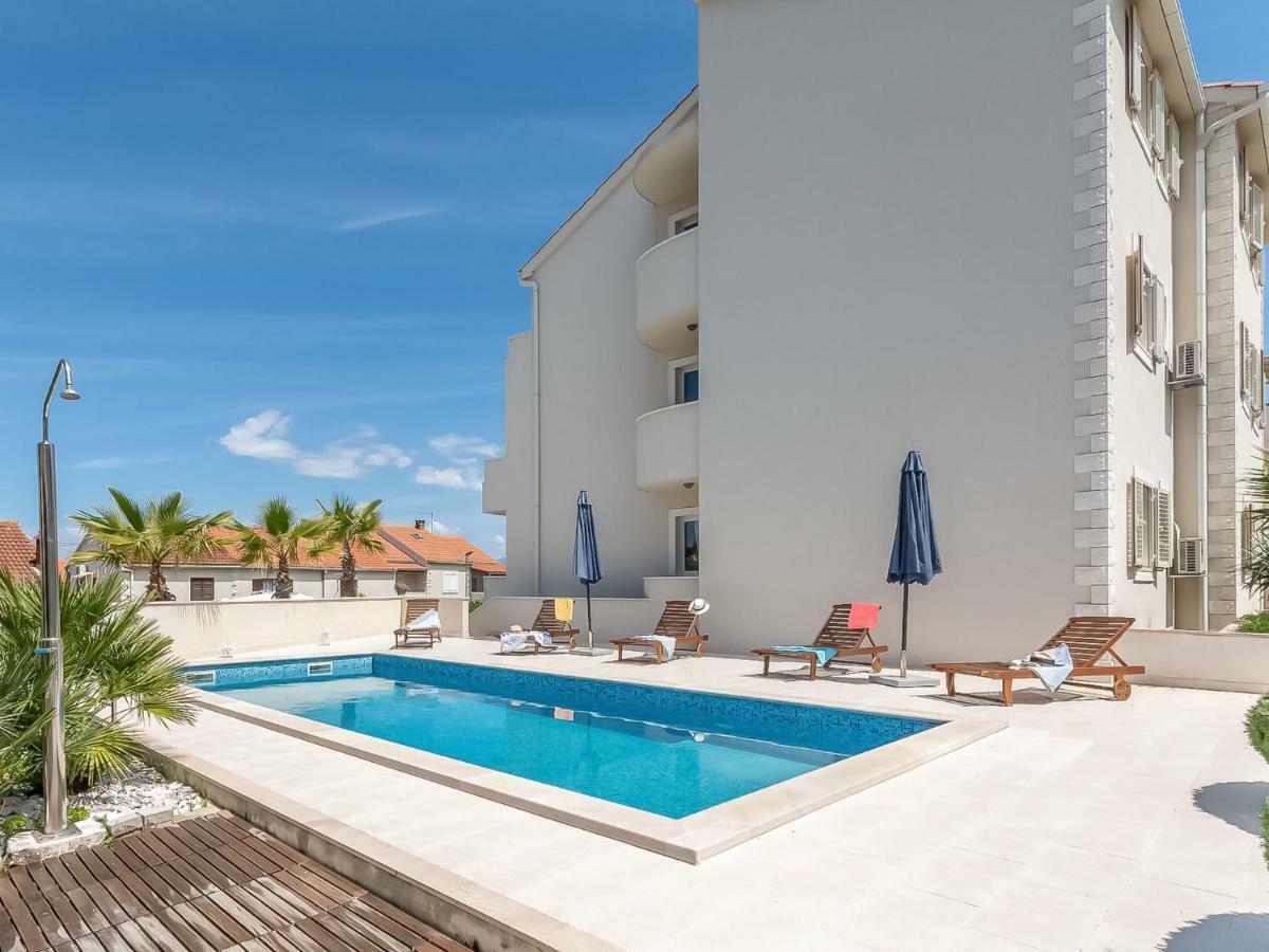 Apartment Villa 2 Pools-2 By Interhome Sutivan Zewnętrze zdjęcie